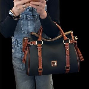 Dooney & Bourke Pebble leather grain satchel